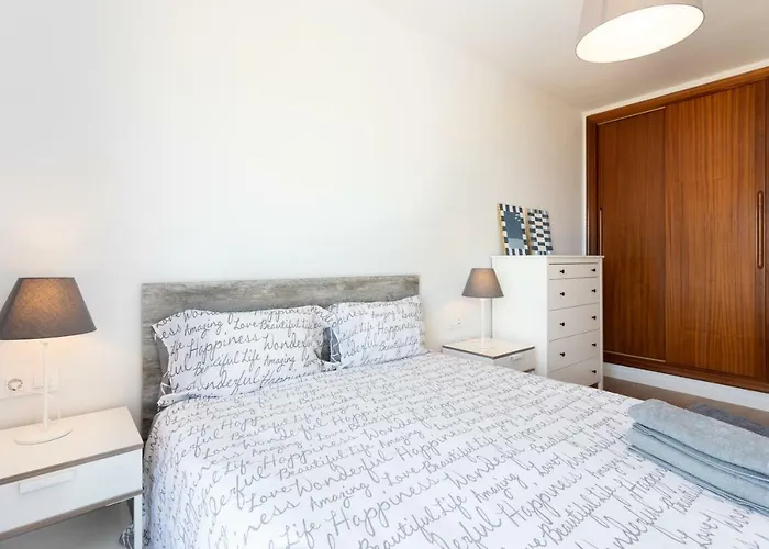 Home2book Amazing Sea View Pool & Wifi Apartamento