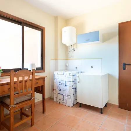 Home2book Amazing Sea View Pool & Wifi דירה *