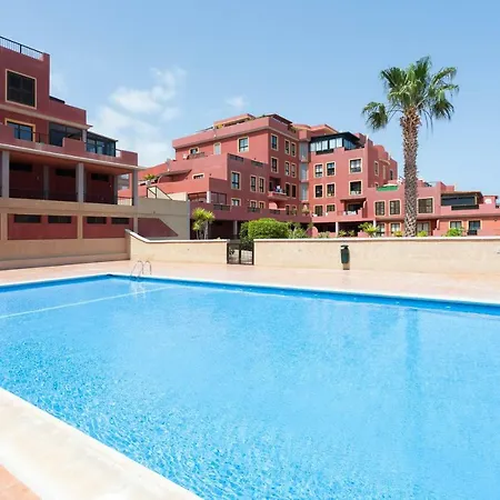 Home2book Amazing Sea View Pool & Wifi דירה *